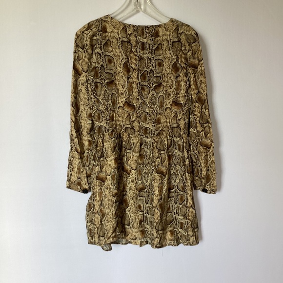 Zara flowy mini dress - Picture 4 of 5